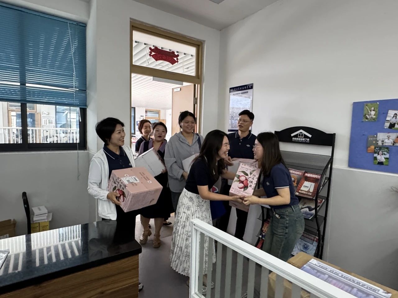 3d2546d2-9375-4b8d-ab84-3fe239fa068c.jpg