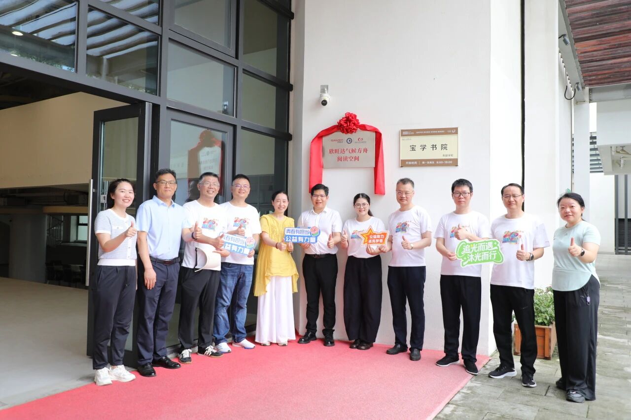 4d5c2113-0cfe-44cb-9cc2-89a5bf1b55fc.jpg